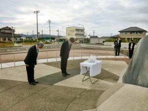 秋葉賢也復興大臣が来町