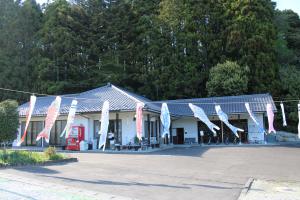 青空を泳ぐ鯉のぼり2
