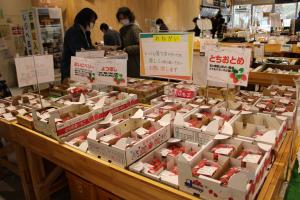 直売所店内①