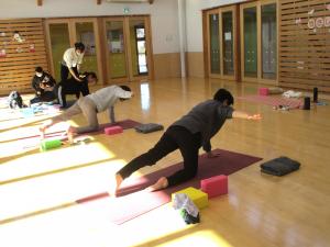 やさしいヨガの時間２