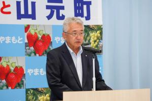 挨拶を述べる橋元町長