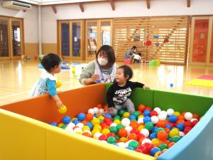 ボール遊びの様子